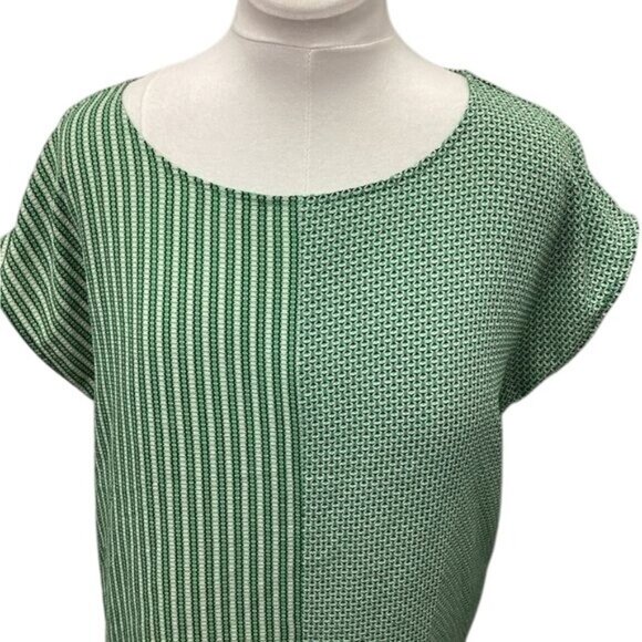 Vince Camuto Women’s Linear Mix Pullover Blouse, Green, size L - Picture 3 of 8